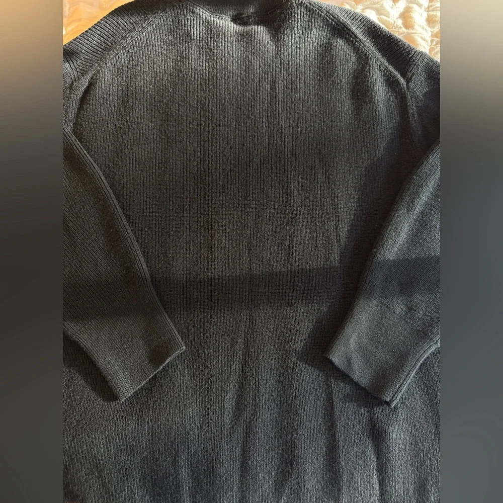 Lululemon Merino Wool Blend Ribbed Crewneck Sweater Black 10